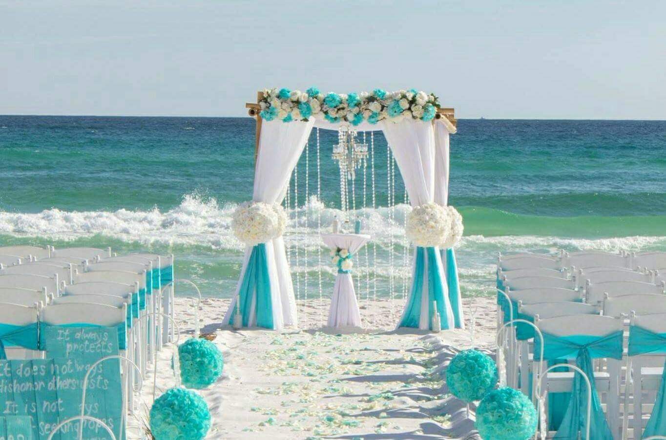 Planning For A Beach Wedding? 5 Things You Should Have In Mind