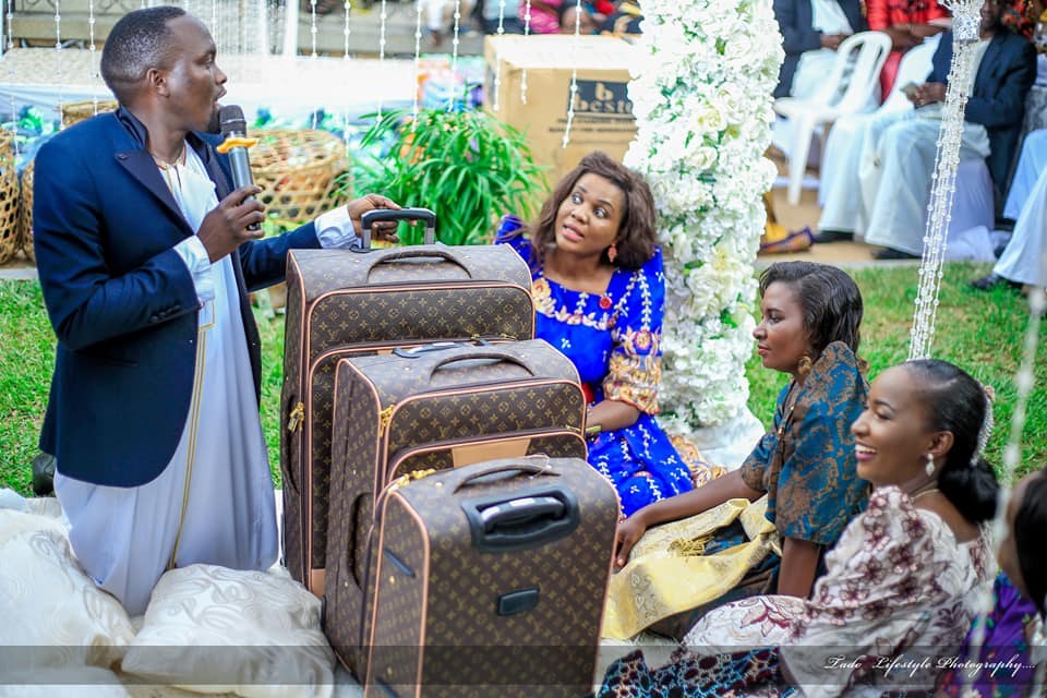 Dellah introduces Magogo - Mikolo
