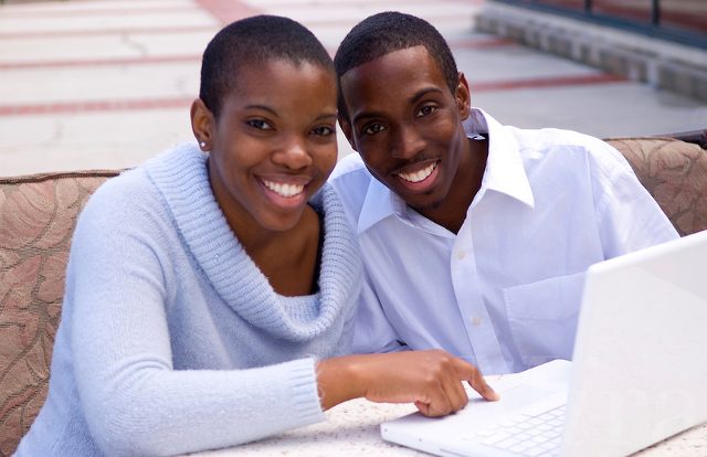 Why You Should Always Read Wedding Vendor Reviews