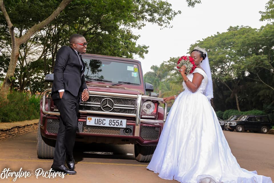 Andrew weds Diana - Mikolo