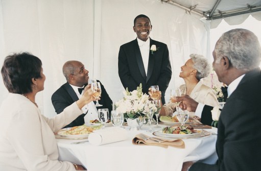 Need to make a Great Wedding Toast? Here are 7 tips to help