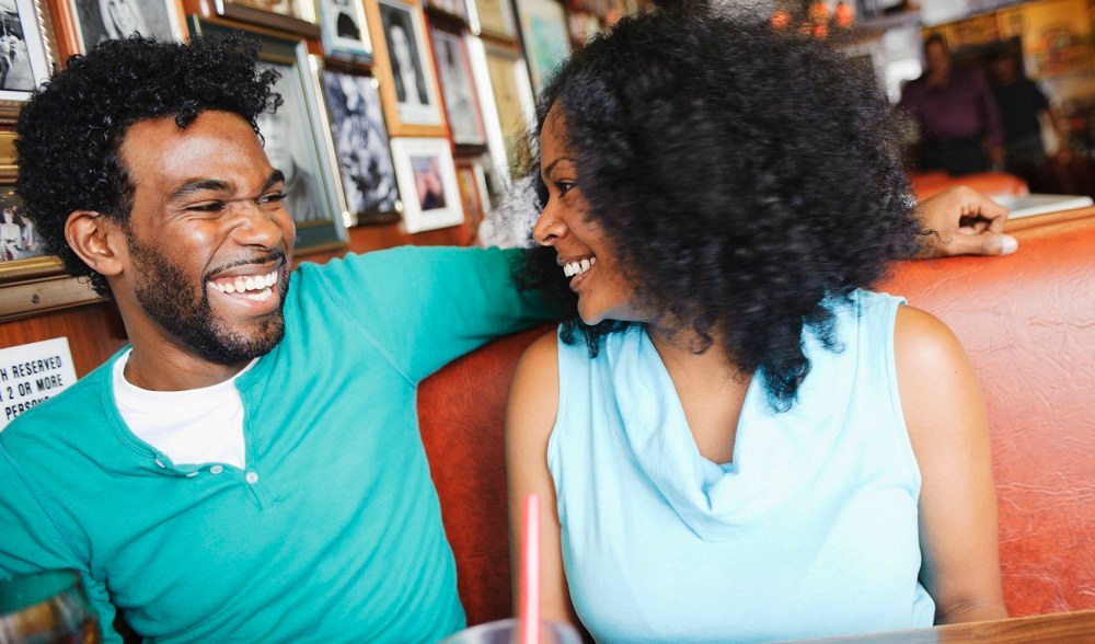 12 Things Women Lie About on First Dates