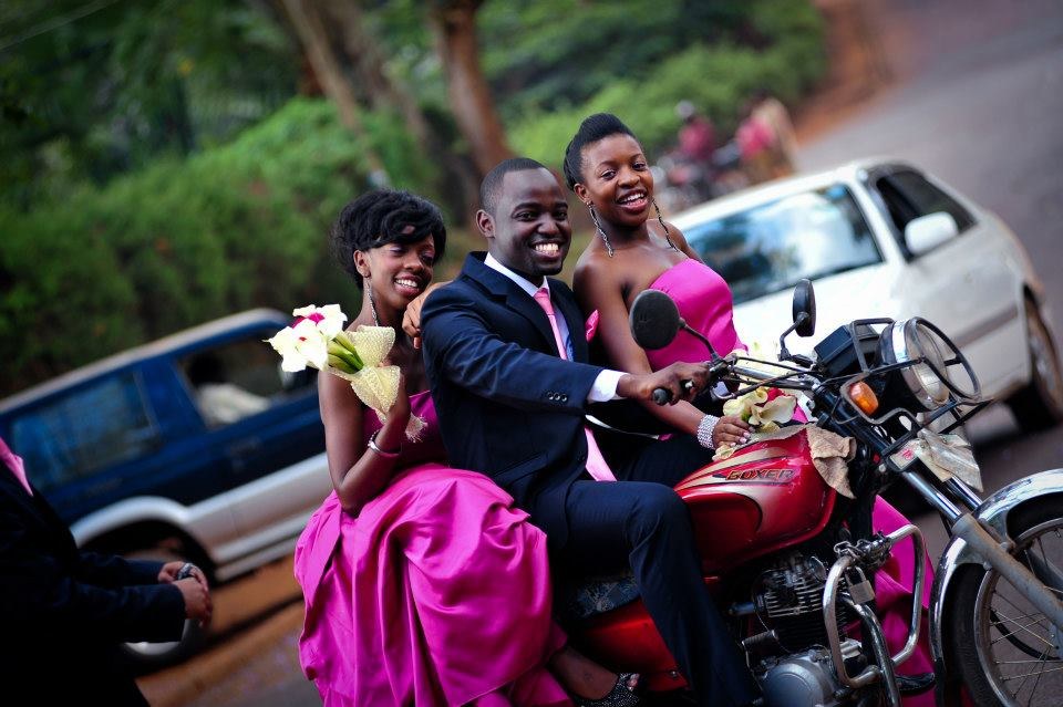 7 tips to pick the best wedding photographer
