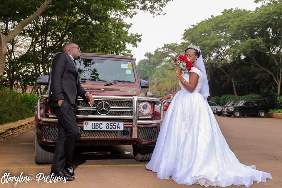 Andrew weds Diana - Mikolo
