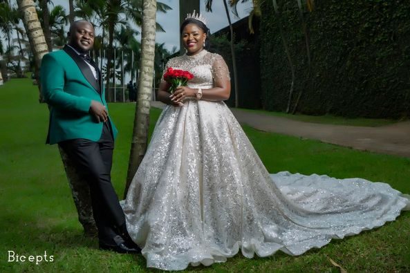 Eddy Kenzo gifts Manager with a brand new house at his wedding