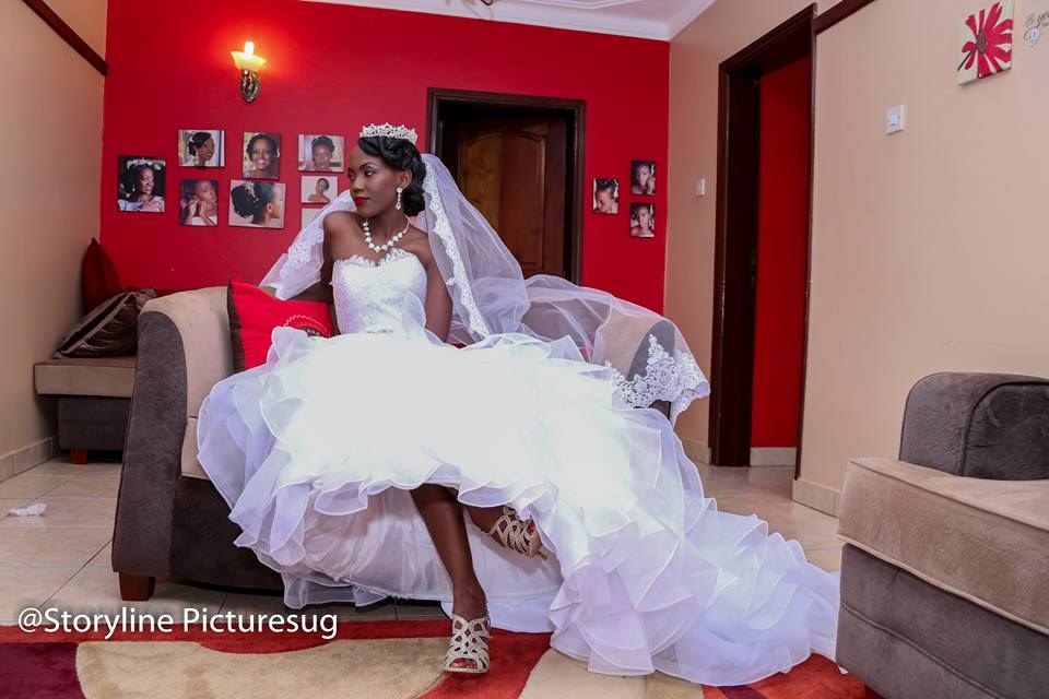 Let me be your Hero, Anthony weds Anne