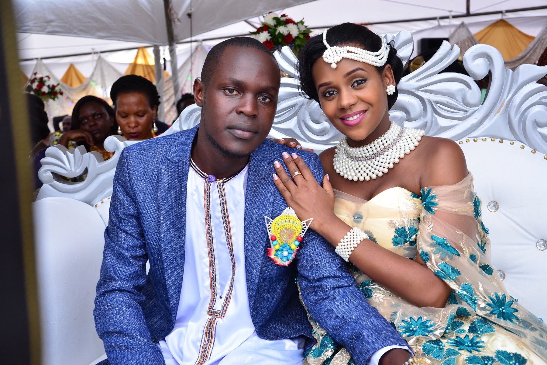 I Had Gone To Buy Curtains?Kenneth Ntege & Phionah