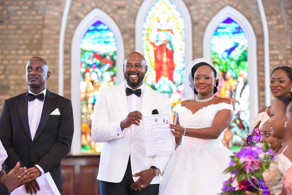 The Agaba's Snow White Glow