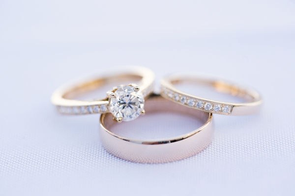 Engagement Ring vs. Wedding Ring: What?s the Difference?