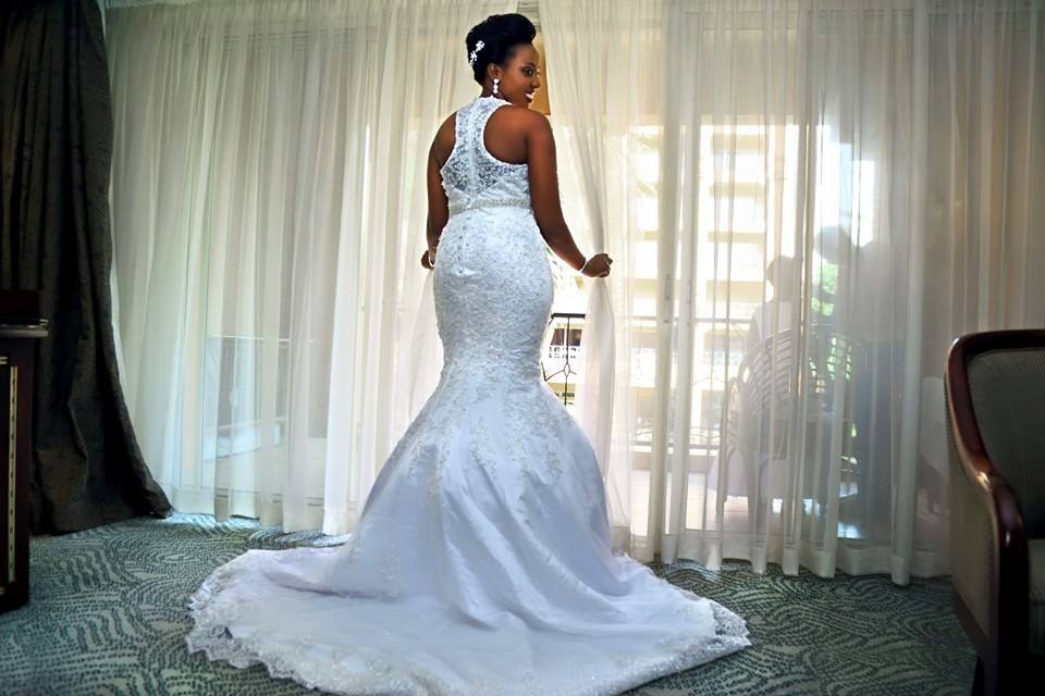 Stuck with the Question of hiring an already made gown or tailoring your own? Here is advice for you