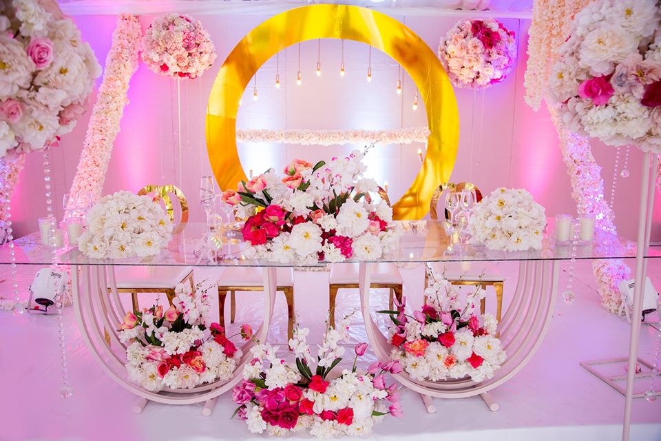 Wedding Décor: Floral Overflow At Sula and Flavia’s White Wedding