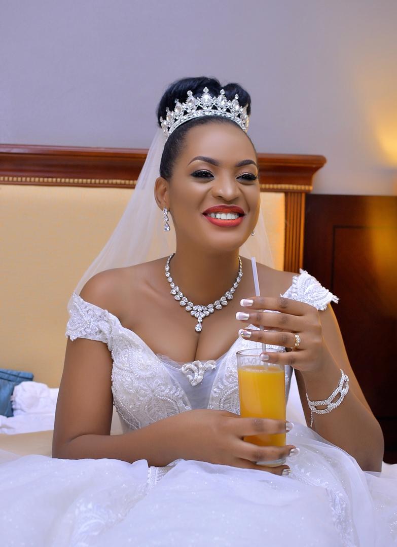 Nayha Makeup bride - Mikolo