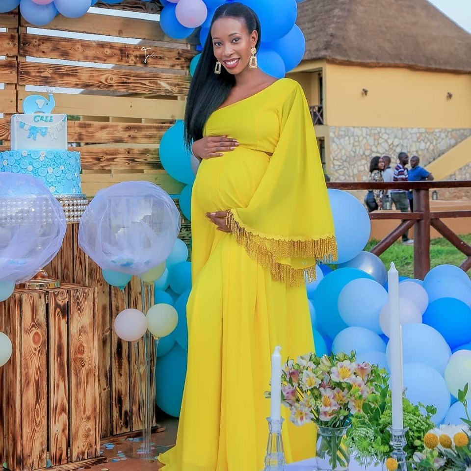 Carol's baby shower via mikolo.com