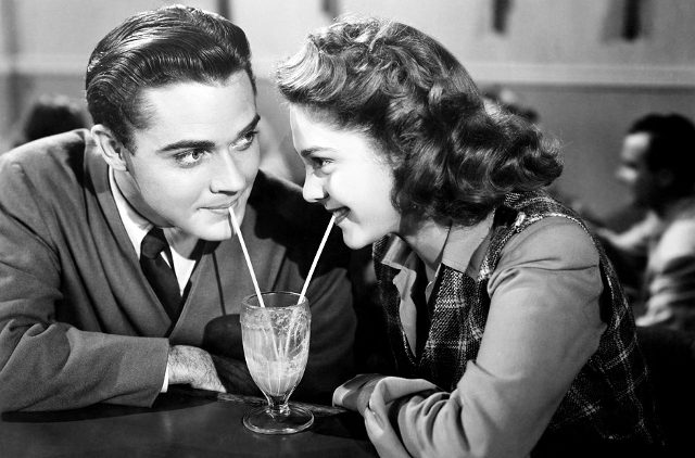 10 Things Guys Hope You'll Say On A First Date