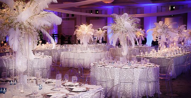 ESSENTIAL TIPS FOR BEAUTIFUL WEDDING RECEPTION CENTERPIECES