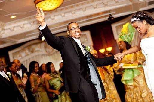 Best Love Songs To Play On Your Wedding