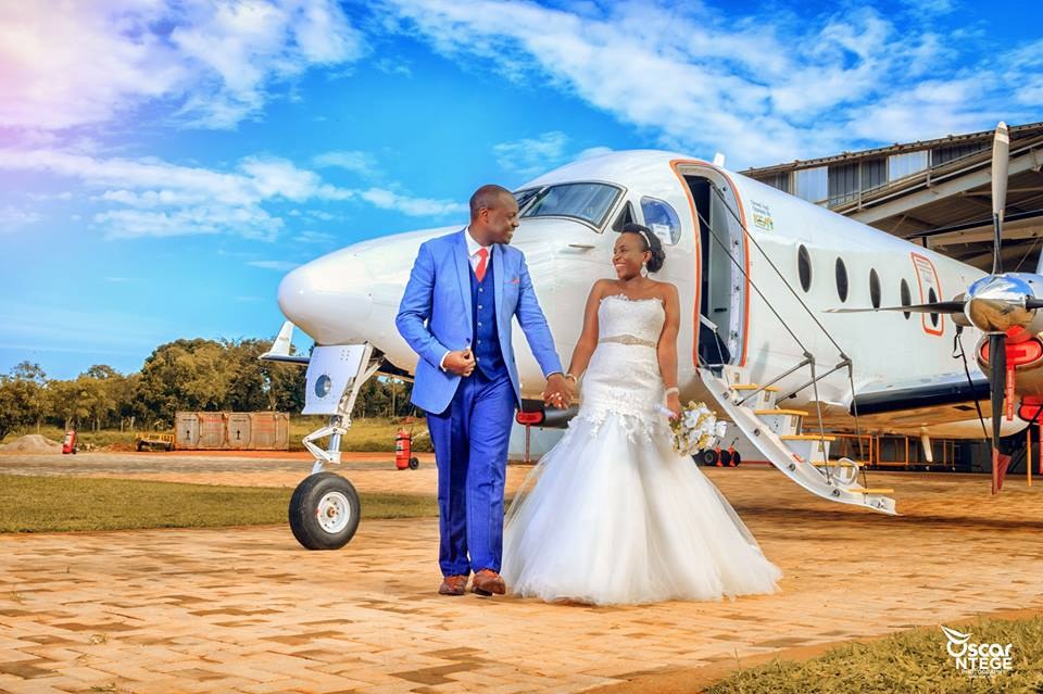Brian And Sarah's Pompous And Extravagant Wedding In Photos