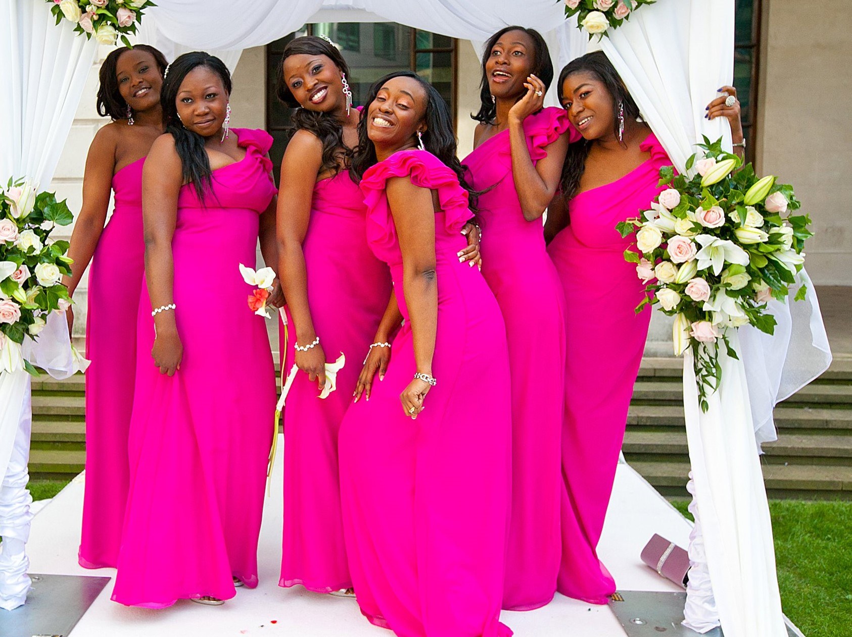 7 Signs Your Bridesmaid is Your Best Friend