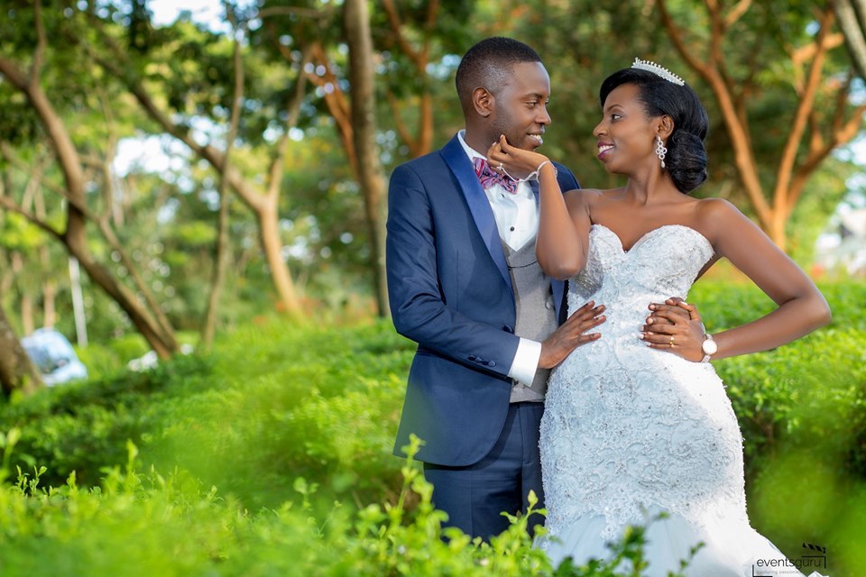 Photo Shoot Moments From Collins and Shereen?s White Wedding