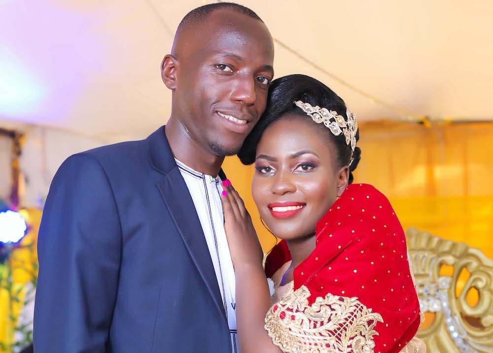 STUNNING KWANJULA: Elizabeth  Introduces Simon