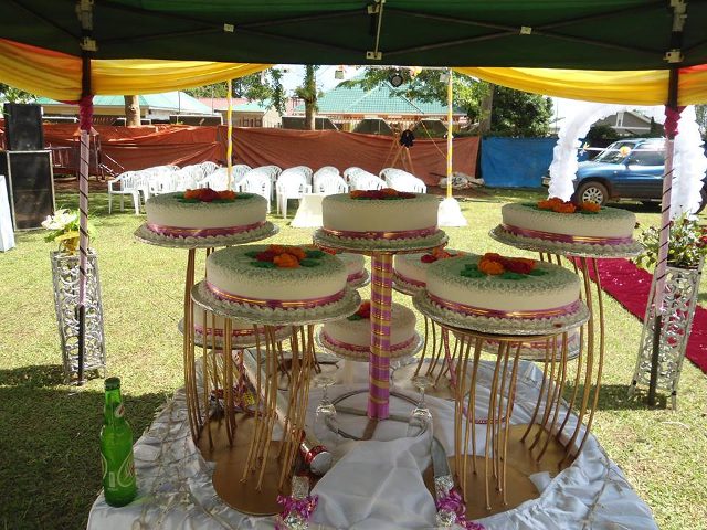 Nice wedding cake baked by New Day Bakery & Catering Services
