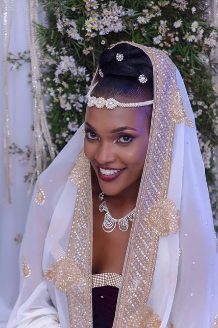 Shimmy Esteem glowing for her kukyala, FaythPresh Makeup