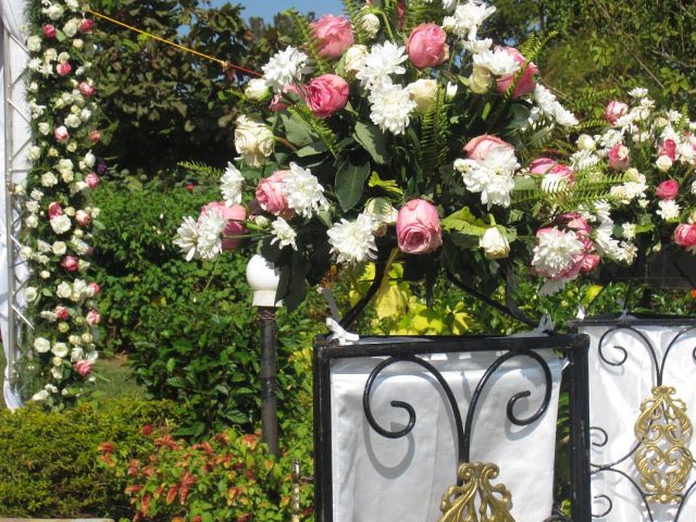 Flower decorations at Bunga Leisure Gardens