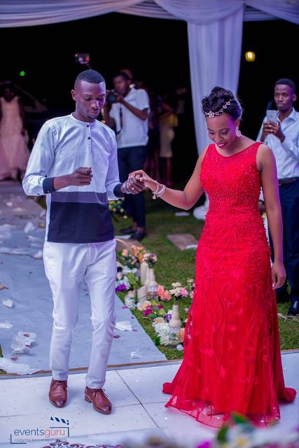 Steven weds Elizabeth