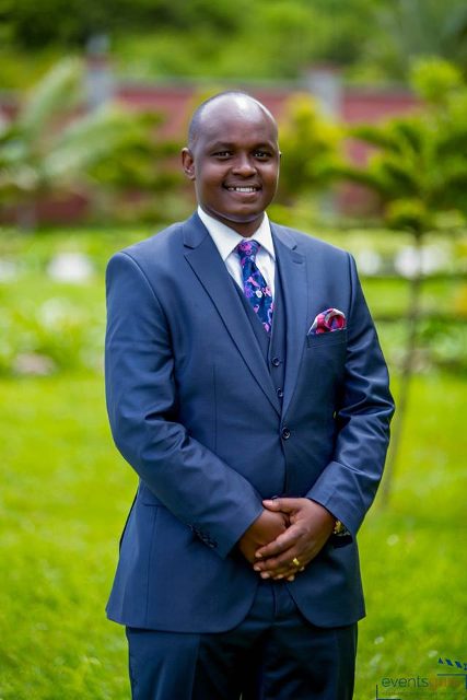 Alex weds Diana Nuwamanya