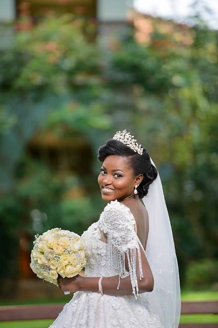 Arnold weds Jemimah