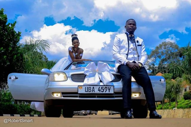 Molly and Simon opted for the Mercedes Benz for their bridal cars