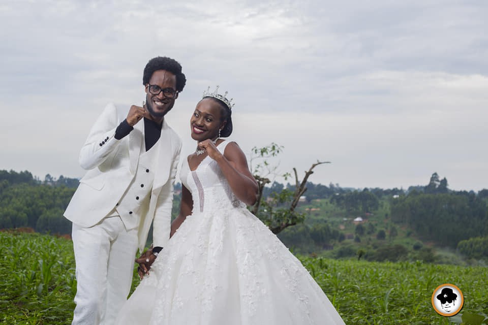 Old School Wedding: Yozefu and Jennifer At It Again!!!!!