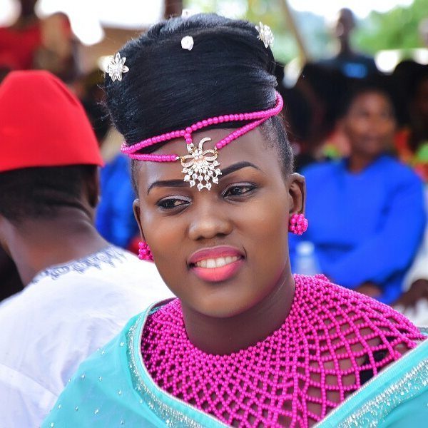 A beautiful bride at her introduction/giveaway powered by Balam HD Studios