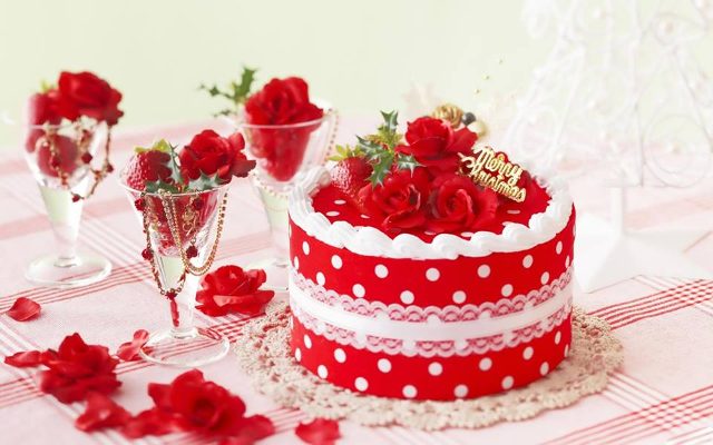 A fruit inspired cake from Bextar hotcakes