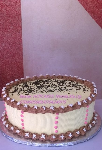 A nice cake baked by Bextar hotcakes