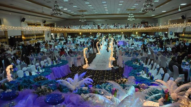 Exhilarating wedding decorations at Hotel Africana in Kampala, Moonlight Wedding Consultancy Solutions