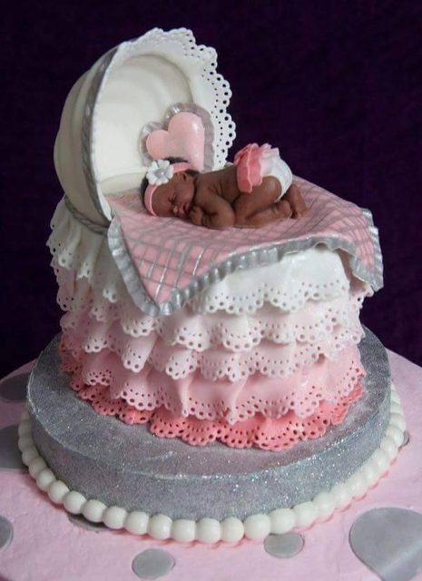 A baby shower cake made by Elieonai Cakes