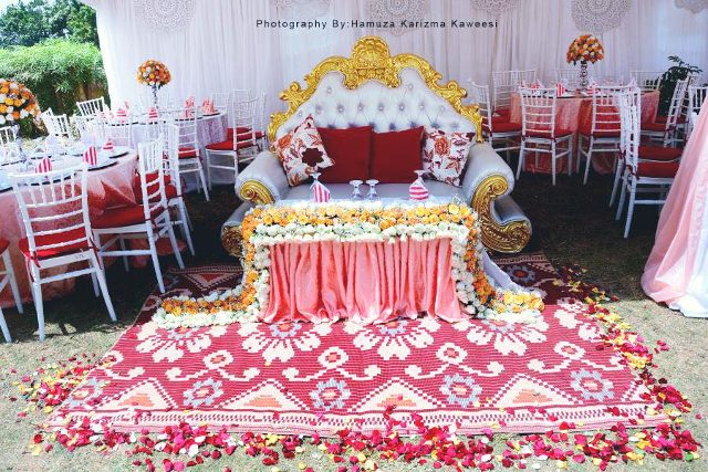 Esther's Introduction Decor