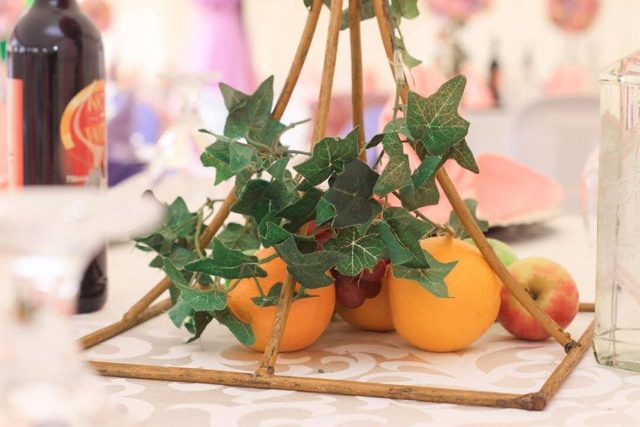 Charlie and Barbara's introduction decor