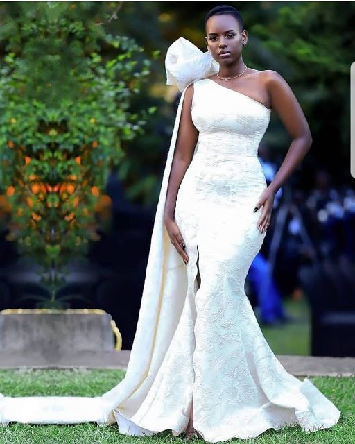 Betinah Tianah's elegant dress, tailored by Fatumah Asha