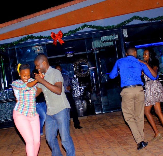 Ladies during a one on one dance lesson with LRhythm