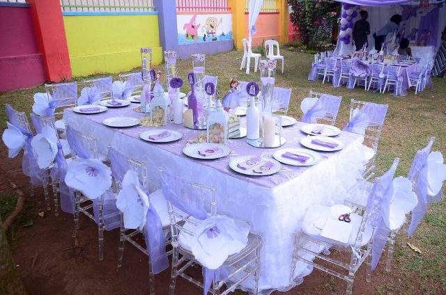 Simple kids party decorations by Lega Events