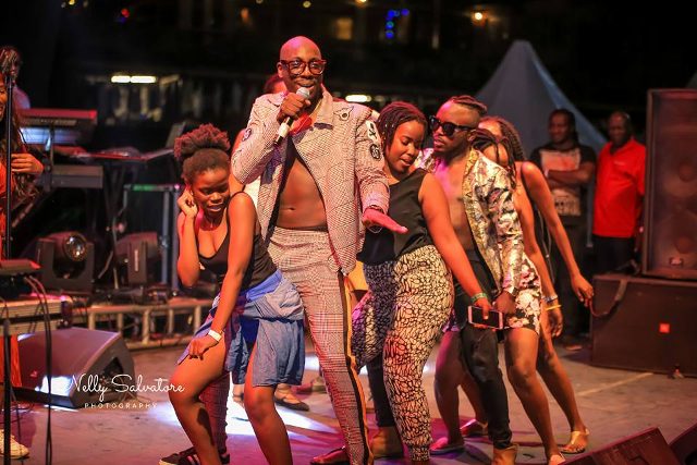 Sautisol performance Blankets & Wines captured by Nelly Salvatore Photography