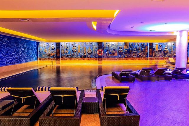 Come play in our indoor pool, as you enjoy the refreshing swim