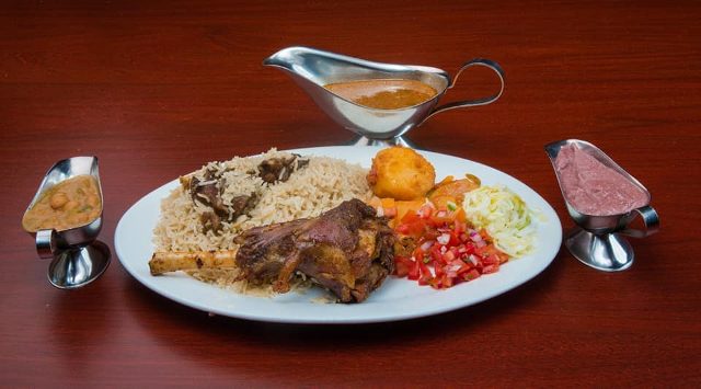 Nican Resort Hotel catering services