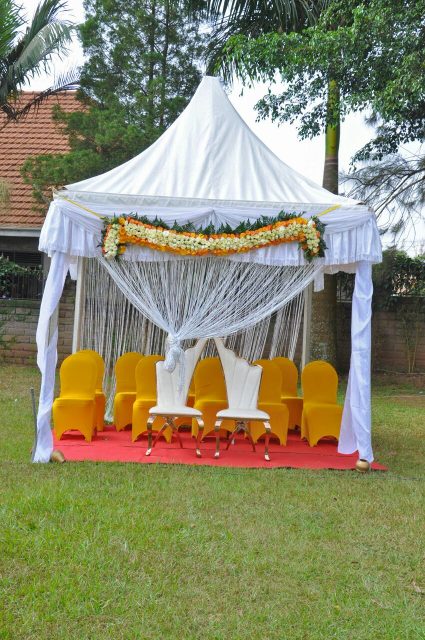 A simple gazebo set up by Moze Decoration World