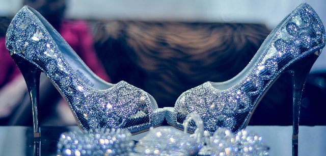 bridal accessories captured by Agapix Photography