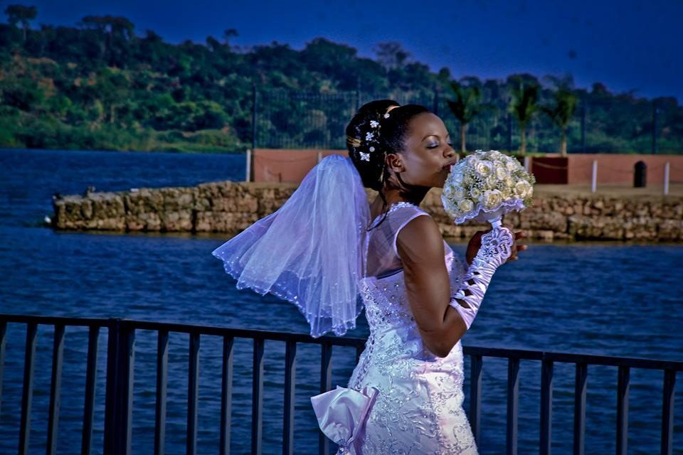 Stunning Bridal Inspiration Look That You Would Love -PHOTO