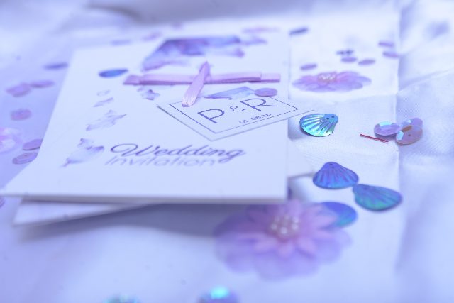 White wedding invitations cards