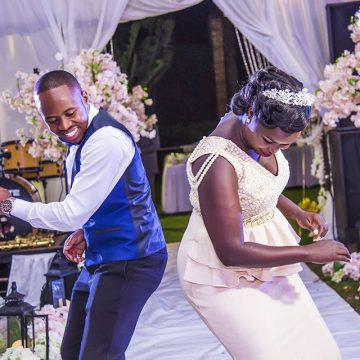 Brian weds Harriet - Mikolo